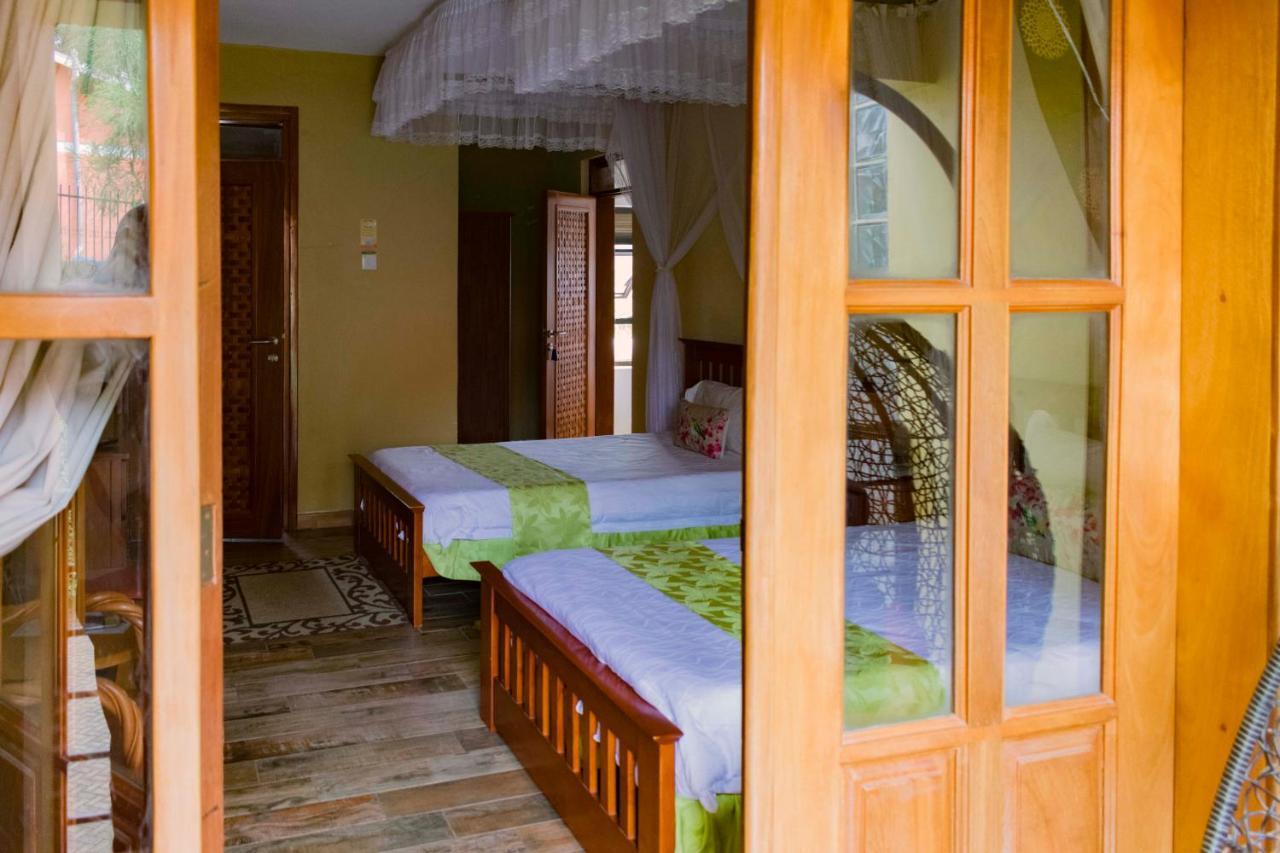 Fort Fun City Hotel Fort Portal Eksteriør bilde