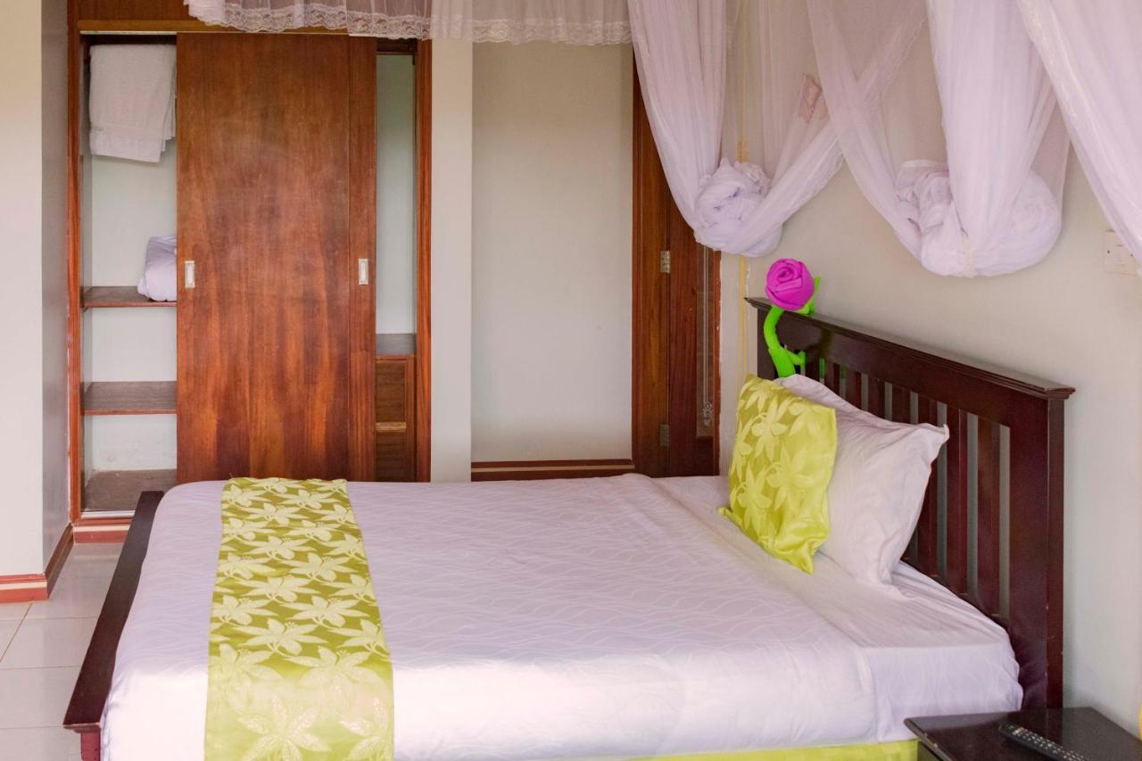 Fort Fun City Hotel Fort Portal Eksteriør bilde